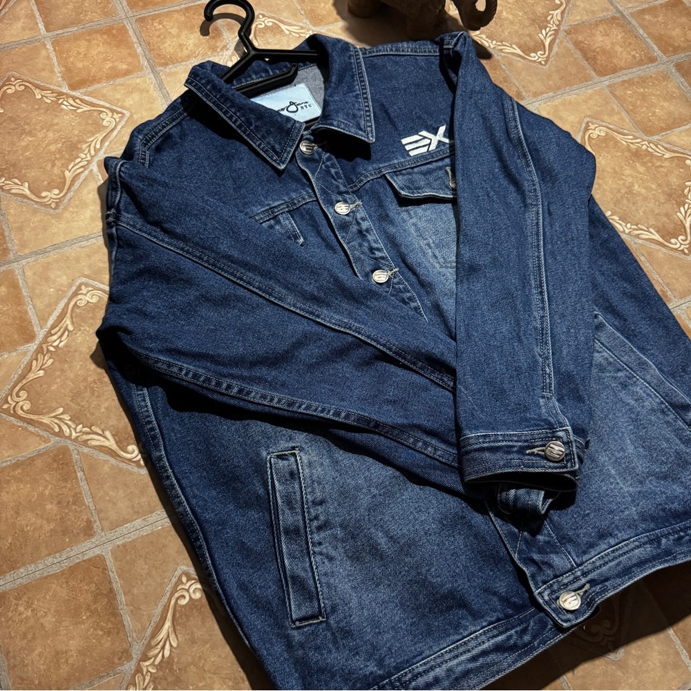Vintage EXCO JEANS NYC Denim Jacket - Bulldog Embroidery - Fits like Medium.